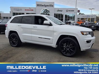 Used 2020 Jeep Grand Cherokee Altitude