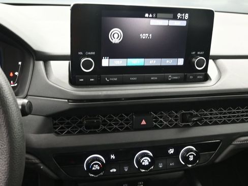 Certified 2023 Honda Accord LX image 13