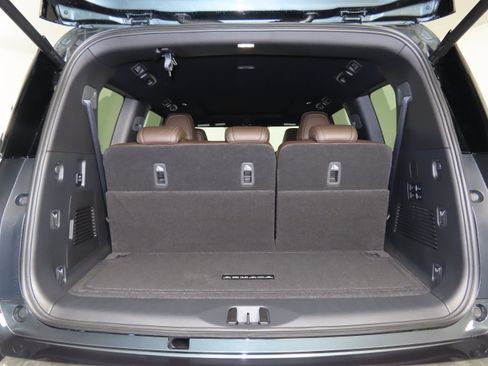 New 2026 Nissan Armada Platinum image 41
