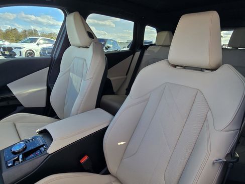 New 2026 BMW X3 xDrive30 w/ M Sport Package image 13