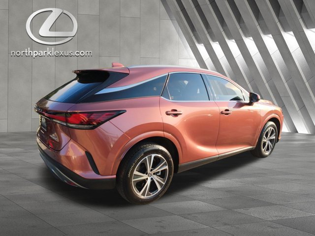 Certified 2025 Lexus RX 350 Premium w/ Accessory Package (Z1) FWD image 6