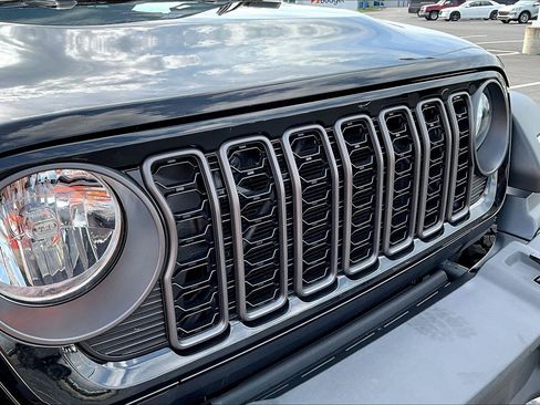 Used 2024 Jeep Wrangler Sport image 32