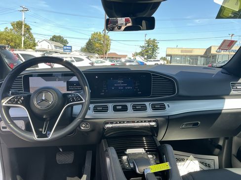 Used 2024 Mercedes-Benz GLE 350 4MATIC image 14