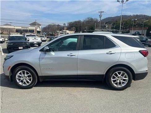 Used 2022 Chevrolet Equinox LT image 30