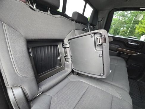 Used 2022 GMC Sierra 2500 SLE w/ SLE Convenience Package AWD/4WD image 18