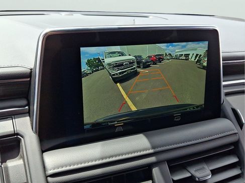 Used 2024 Chevrolet Tahoe LT AWD/4WD image 18
