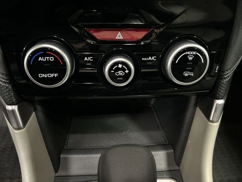 Used 2021 Subaru Forester Premium image 21