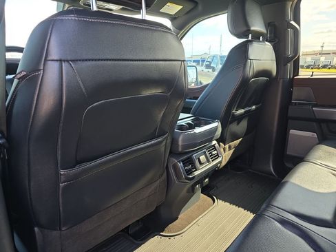 Used 2022 Ford F150 Lariat image 16