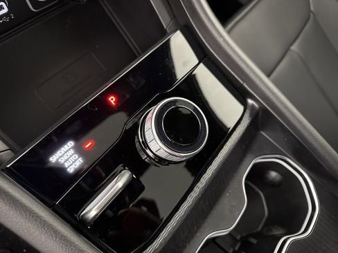 New 2025 Jeep Grand Cherokee Limited w/ Luxury Tech Group II image 26