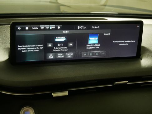 Used 2025 Genesis GV70 2.5T image 22