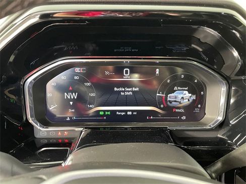 New 2026 GMC Sierra 1500 SLE image 3