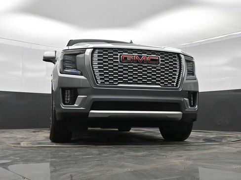 Used 2024 GMC Yukon Denali w/ Advanced Technology Package image 30