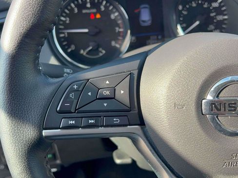 Used 2020 Nissan Rogue Sport SL AWD/4WD image 22