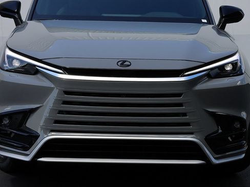 New 2026 Lexus TX 500h AWD image 6