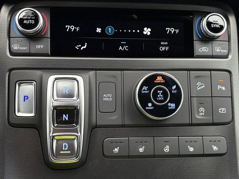 New 2025 Hyundai Palisade Calligraphy AWD/4WD image 25