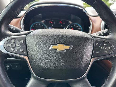 Used 2018 Chevrolet Traverse High Country AWD/4WD image 29