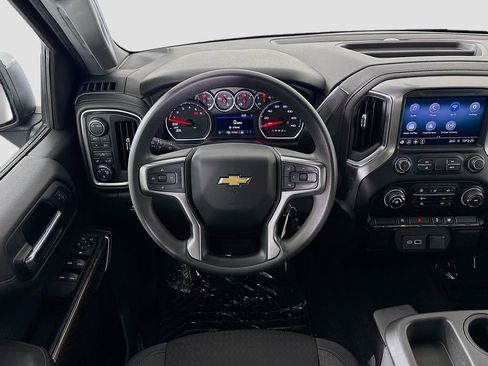 Used 2020 Chevrolet Silverado 1500 LT AWD/4WD image 23