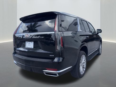 Used 2023 Cadillac Escalade Premium Luxury image 4