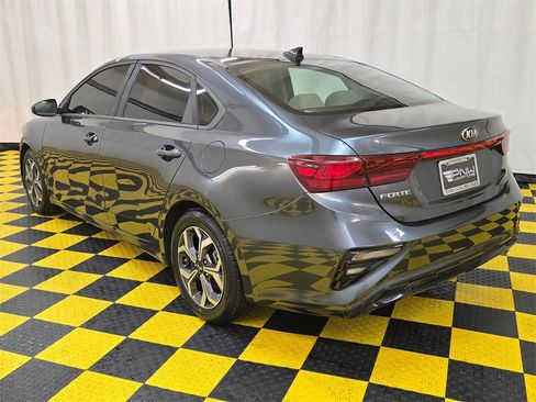 Used 2019 Kia Forte LXS image 6