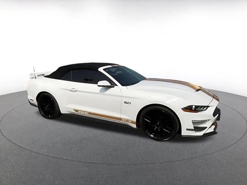 Used 2022 Ford Mustang GT Premium w/ GT Performance Package RWD image 2