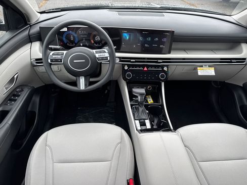 New 2026 Hyundai Tucson SEL image 23