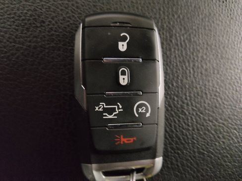 Used 2022 RAM 1500 Big Horn RWD image 33
