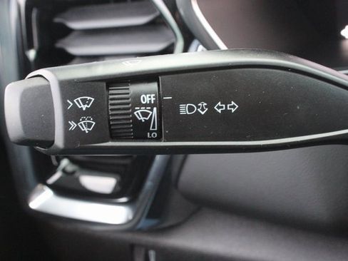 New 2026 GMC Canyon Elevation w/ Convenience Package image 30