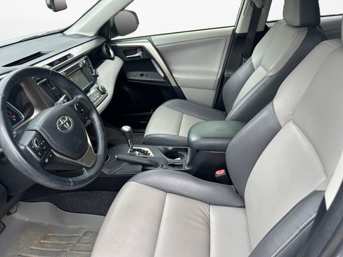 Used 2013 Toyota RAV4 Limited AWD/4WD image 9