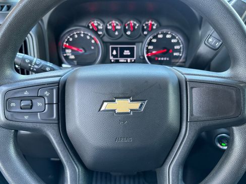 Certified 2022 Chevrolet Silverado 1500 Custom image 23