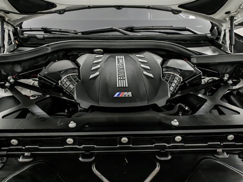 Used 2021 BMW X5 M w/ Competition Package AWD/4WD image 13