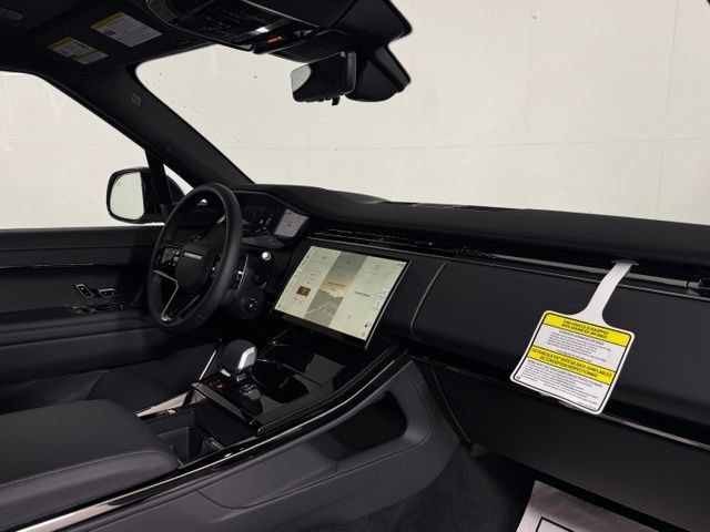 New 2026 Land Rover Range Rover Sport Dynamic SE AWD/4WD image 21