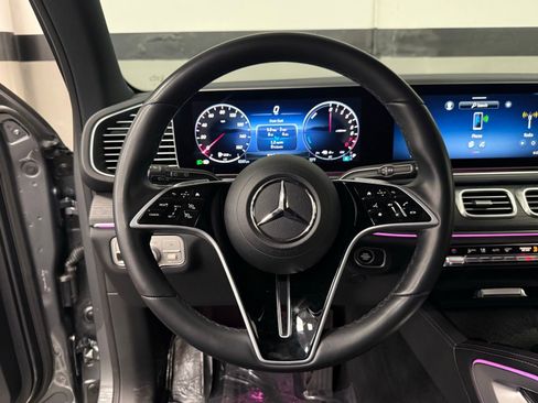 Certified 2025 Mercedes-Benz GLE 450e 4MATIC image 23