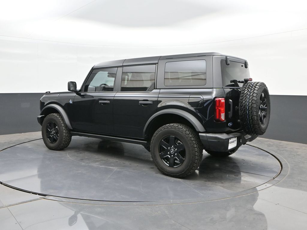 Used 2024 Ford Bronco Black Diamond AWD/4WD image 5