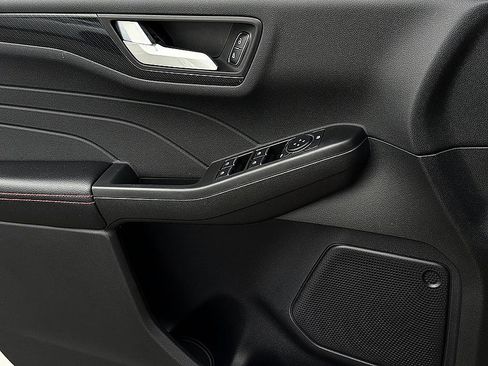 Used 2023 Ford Escape ST-Line w/ Tech Pack #1 FWD image 19