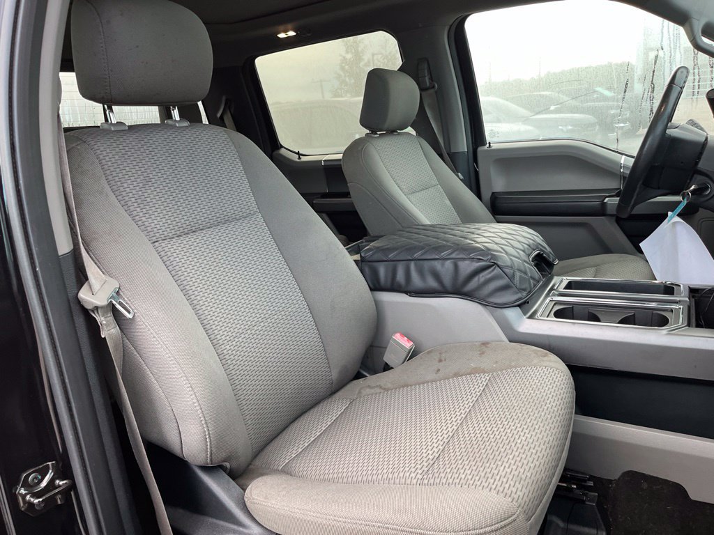 Used 2018 Ford F150 XLT w/ Equipment Group 302A Luxury AWD/4WD image 13