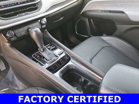 Certified 2023 Jeep Compass Latitude AWD/4WD image 24