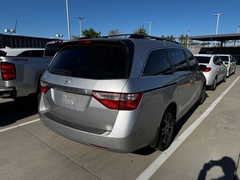 Used 2012 Honda Odyssey EX-L image 4