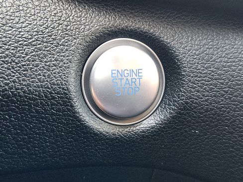 Used 2022 Hyundai Santa Fe XRT image 23