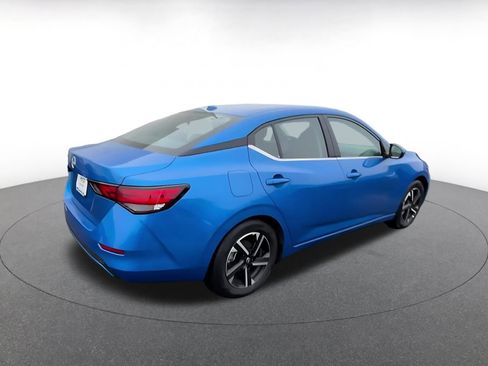 Used 2025 Nissan Sentra SV image 15