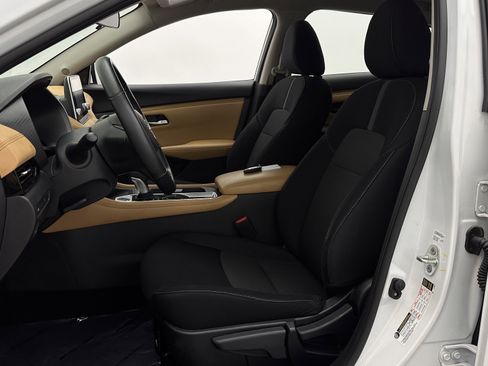 Used 2024 Nissan Sentra SV w/ All-Weather Package image 15