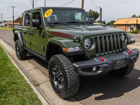 Used 2022 Jeep Gladiator Rubicon w/ Cold Weather Group AWD/4WD image 3