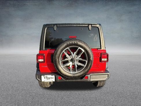 Used 2025 Jeep Wrangler Unlimited Sport S 4xe w/ Convenience Group AWD/4WD image 28