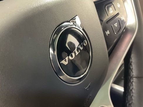 New 2026 Volvo EX90 Ultra image 41