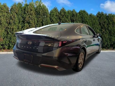 Certified 2026 Hyundai Sonata SE FWD image 4