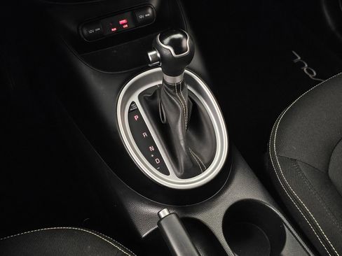 Used 2016 Kia Soul + w/ Designer's Package image 19