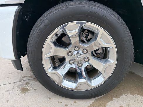Used 2025 RAM 1500 Lone Star RWD image 9