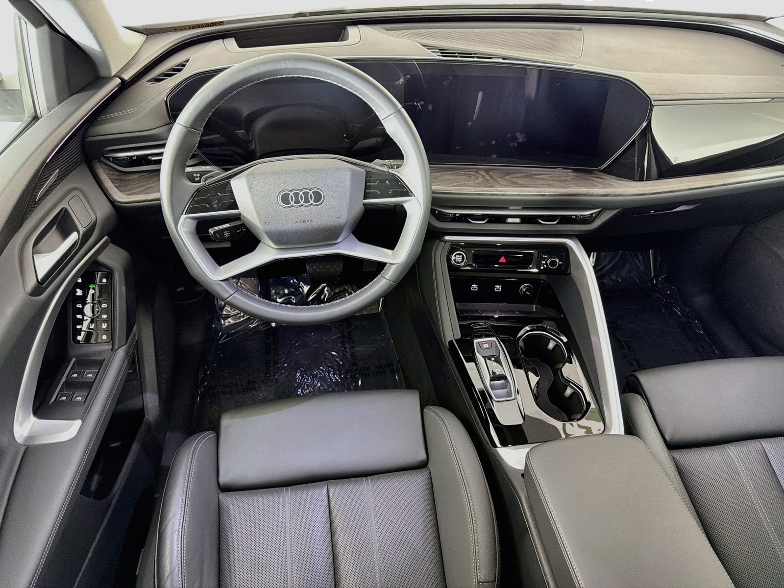Certified 2025 Audi Q5 Premium w/ Premium Plus AWD/4WD image 23