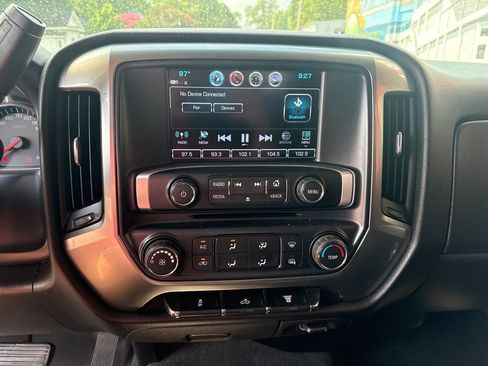 Used 2019 Chevrolet Silverado 2500 LT AWD/4WD image 18