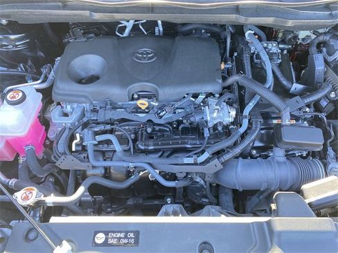 Used 2024 Toyota Sienna LE image 23