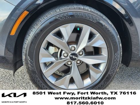 Certified 2023 Kia Sportage SX FWD image 9